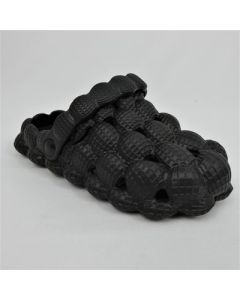 16671 Womens bubble textured clogs