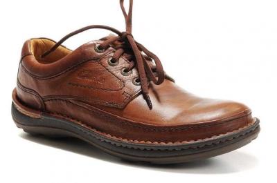 Top 5 Reasons to Buy Clarks Shoes